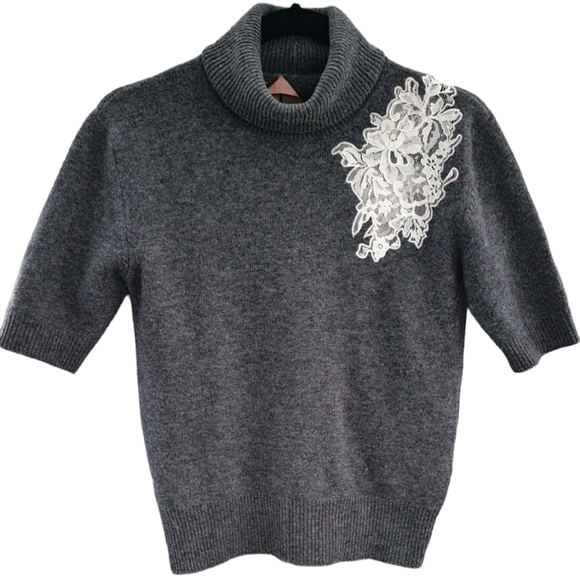 N. 21 Floral Lace Short Sleeve Turtleneck Sweater - Picture 1 of 5